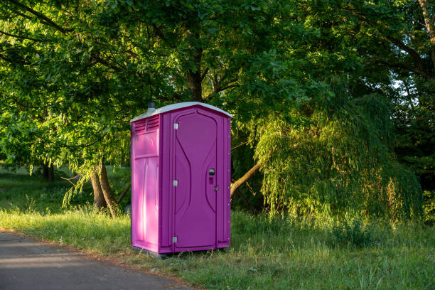 Best Deluxe Portable Toilet Rental  in East Hemet, CA